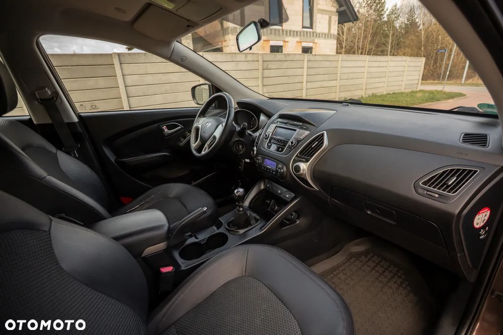 Hyundai ix35 1.6 2WD blue Style - 26