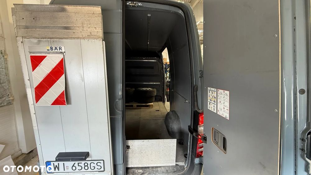 Mercedes-Benz Sprinter - 6