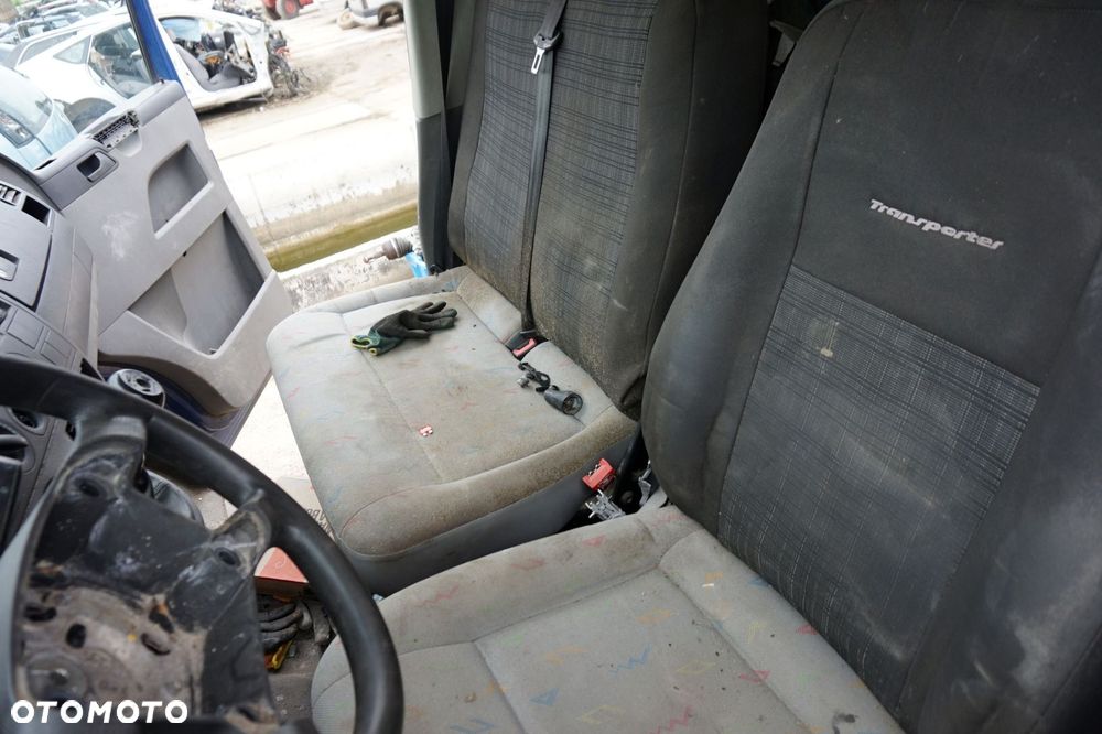 VOLKSWAGEN TRANSPORTER V T5 2007 LL5M 1.9 TDI BRS 102KM JQT NIEBIESKI na części - 10