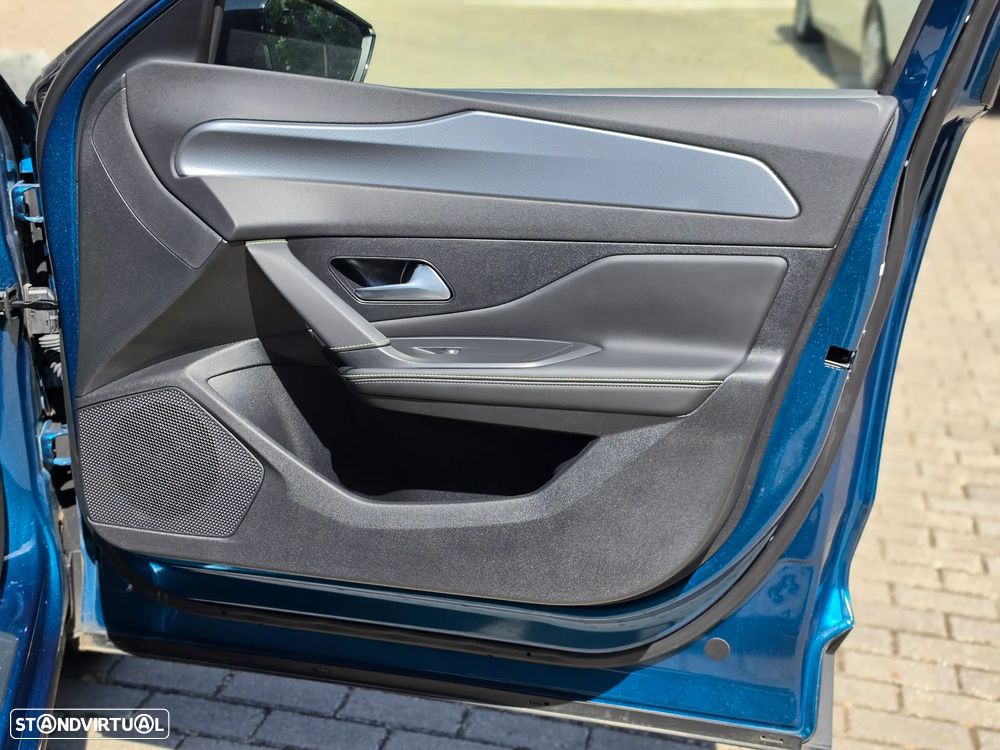 Peugeot 408 225 e-EAT8 GT - 16
