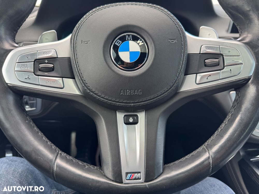 BMW Seria 7 - 18