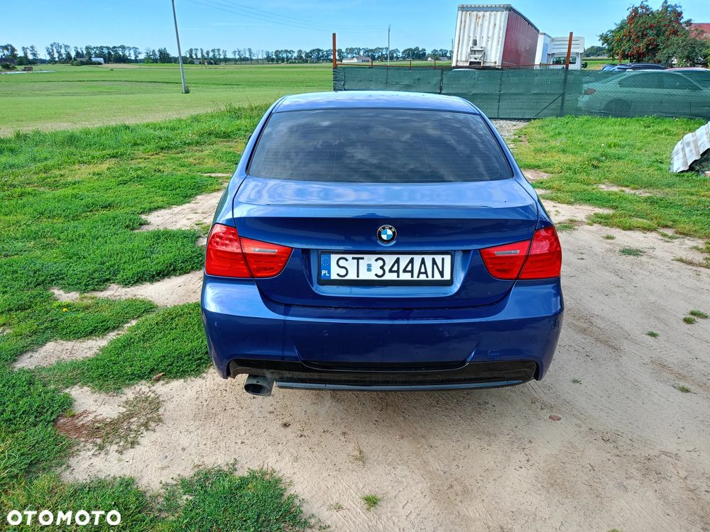 BMW Seria 3 318i - 8