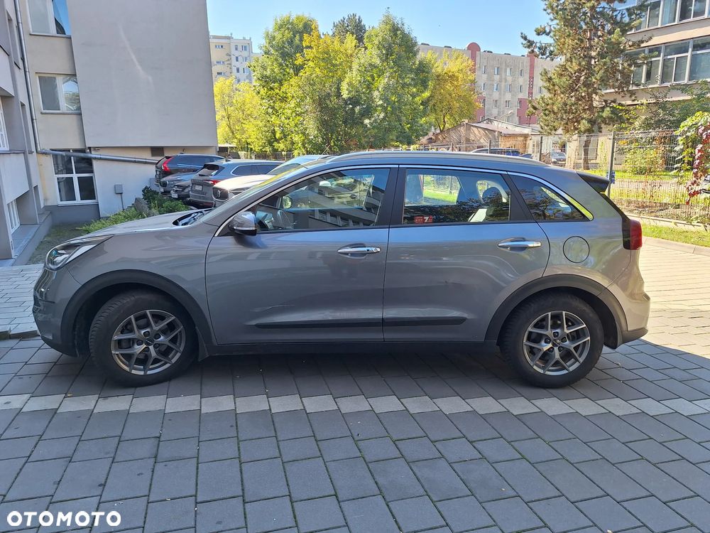 Kia Niro 1.6 GDI Hybrid L - 15