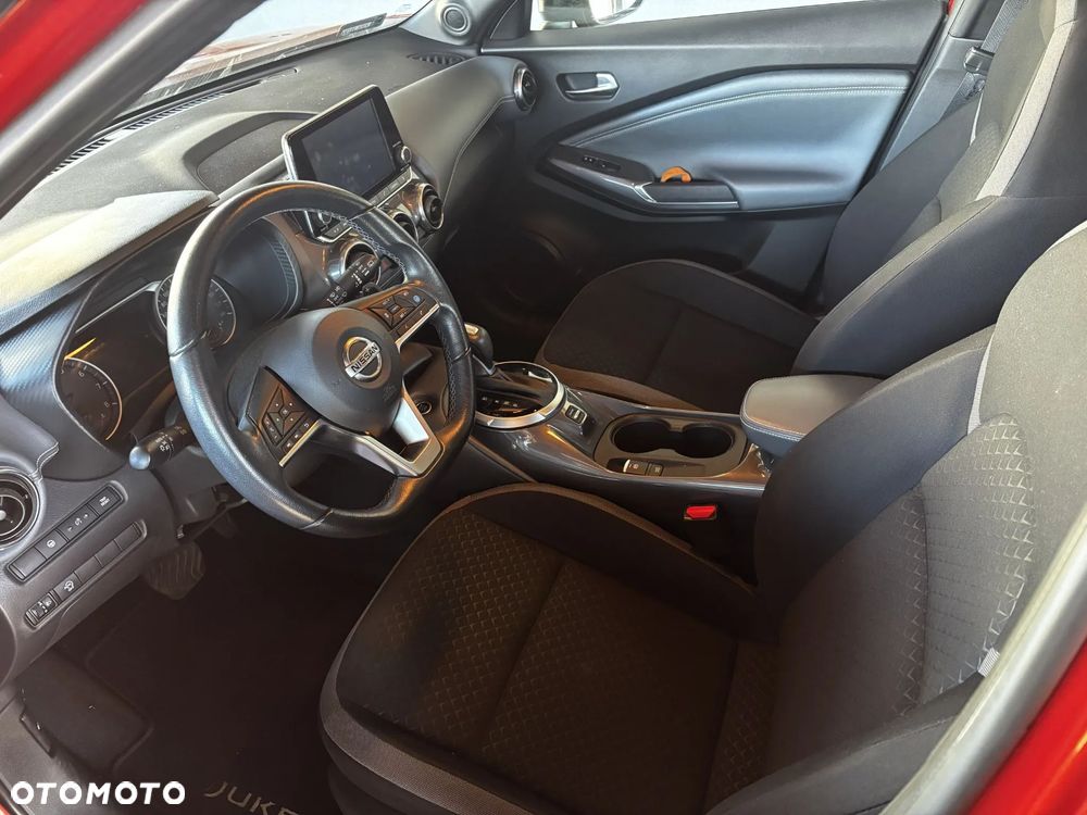 Nissan Juke 1.0 DIG-T N-Connecta DCT - 10