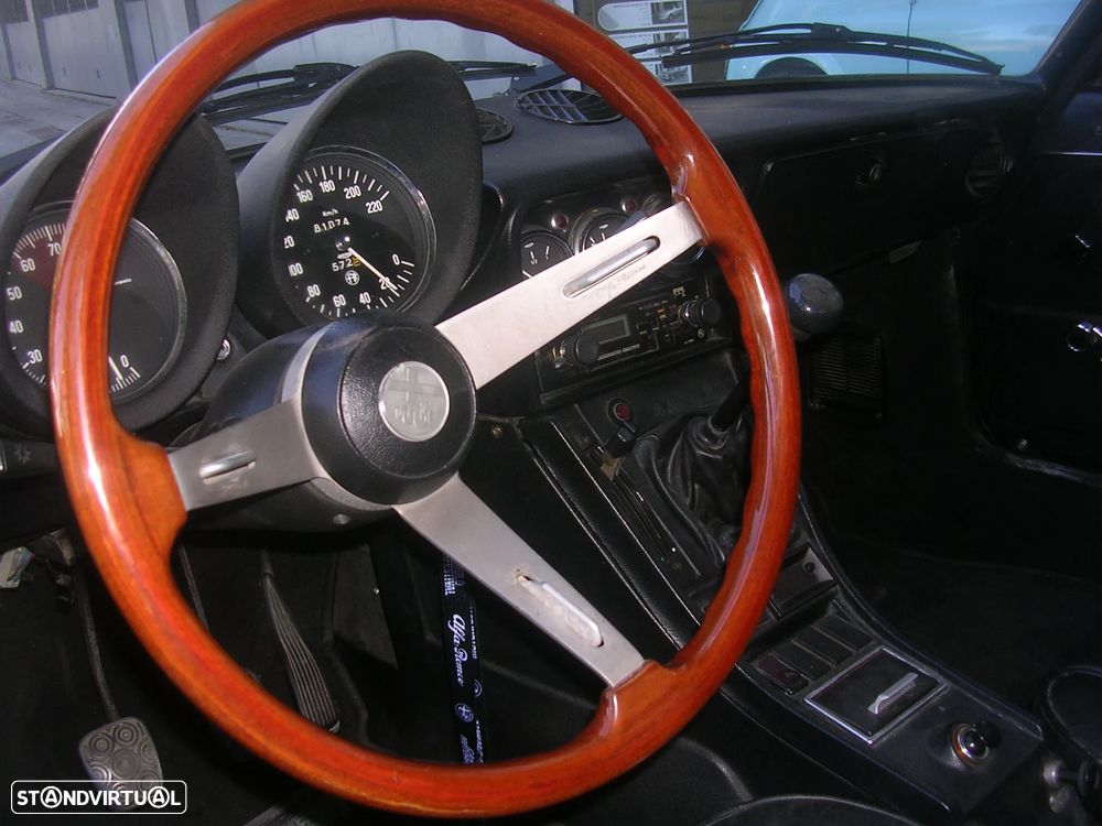 Alfa Romeo Spider - 14