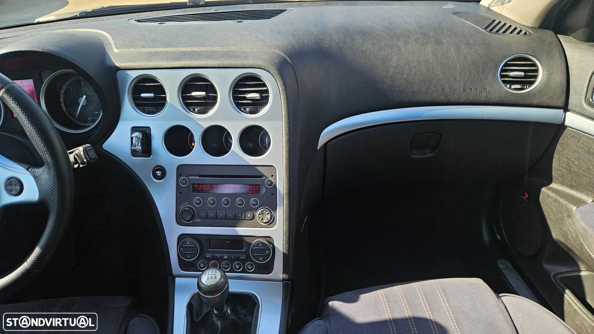 Alfa Romeo 159 Sportwagon 1.9 JTDm 16V Elegante - 15