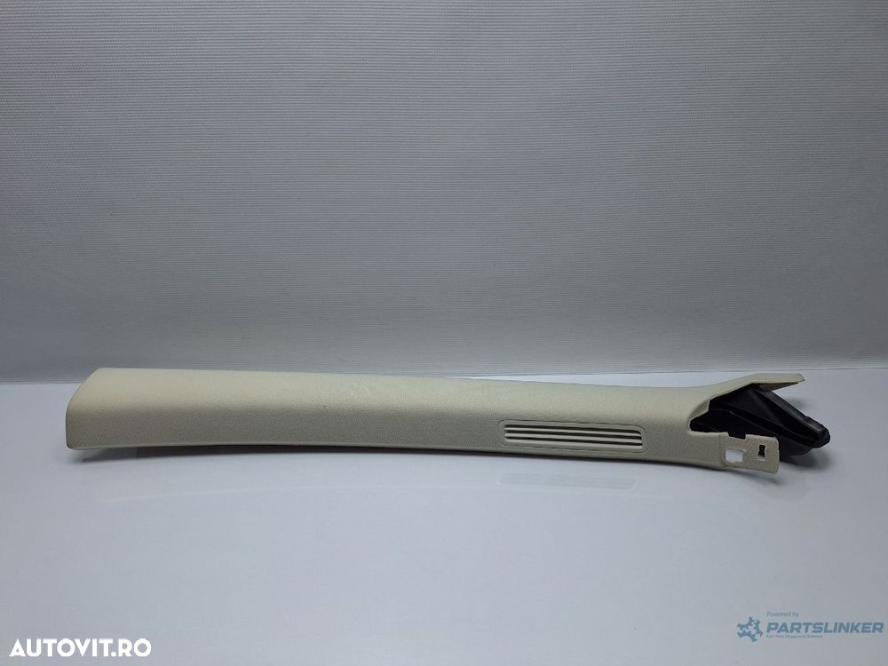 Ornament stalp parbriz stanga VOLKSWAGEN PASSAT Variant (3G5) [ 2014 - > ] TDI (CRLB, DBGA, DFGA) 110KW|150HP OEM 3G0867233L