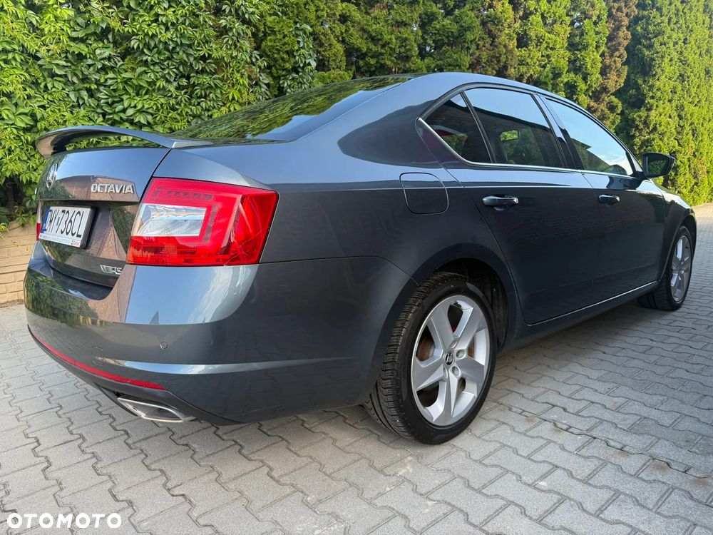 Skoda Octavia 2.0 TDI RS - 16