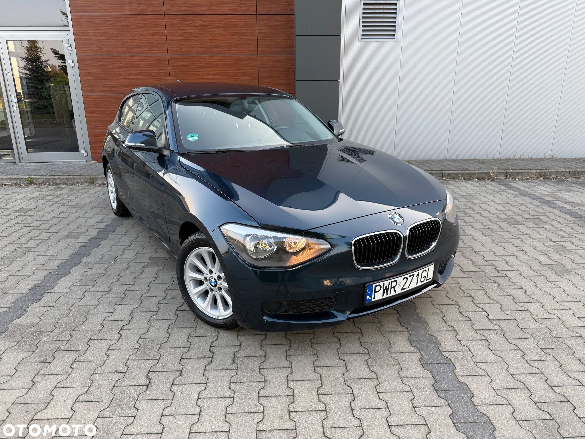 BMW Seria 1 114i - 1