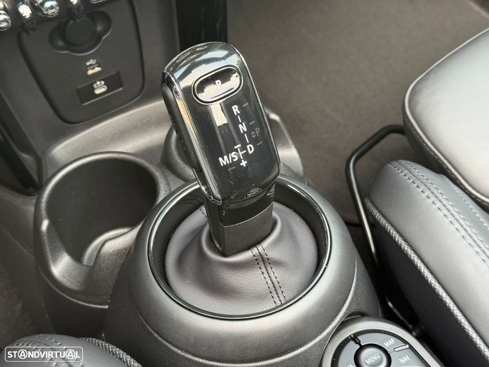 MINI Cabrio John Cooper Works Plus Auto Desportiva - 41