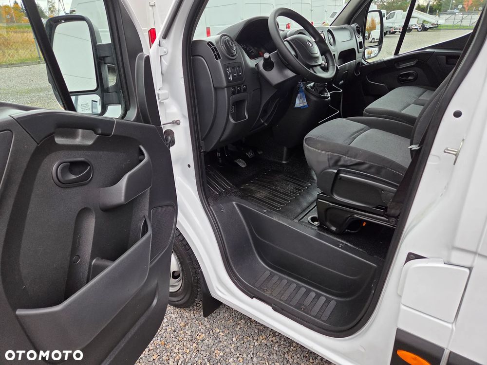 Renault Master - 11
