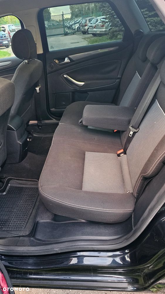 Ford Mondeo 1.6 TDCi Trend - 12