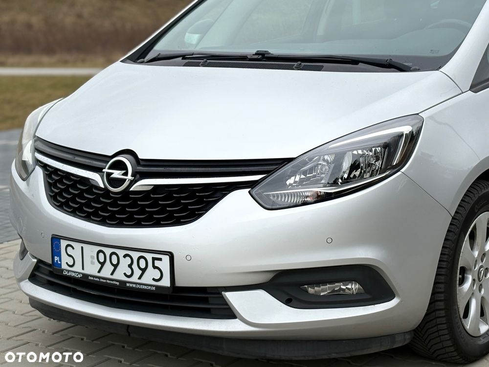 Opel Zafira - 11