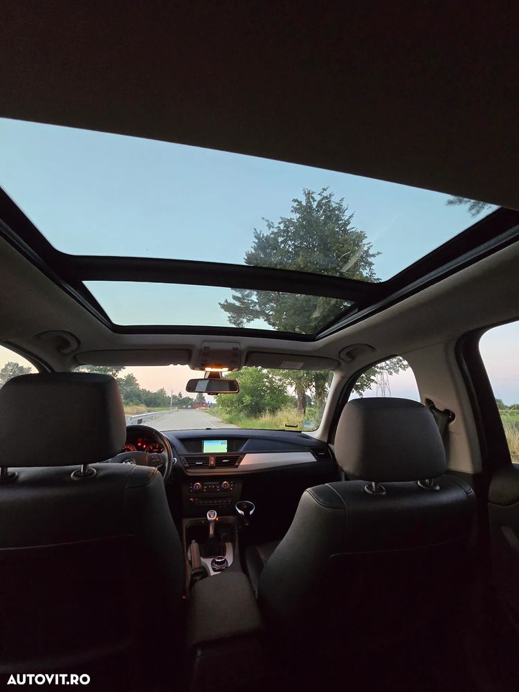 BMW X1 xDrive18d - 15