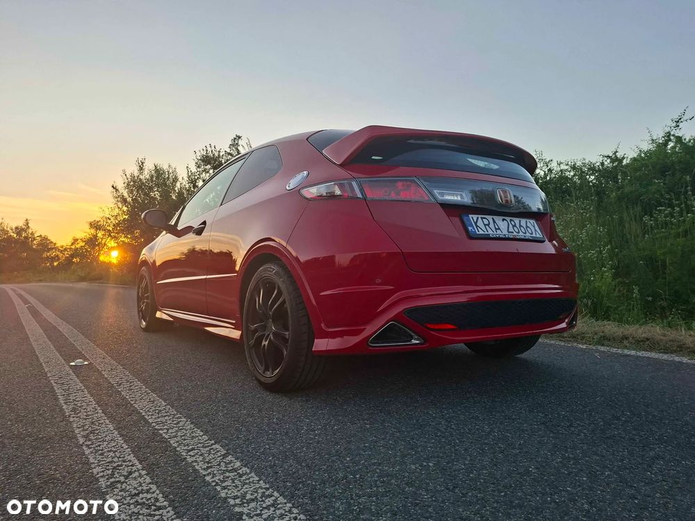 Honda Civic 1.8 TypeS + - 5