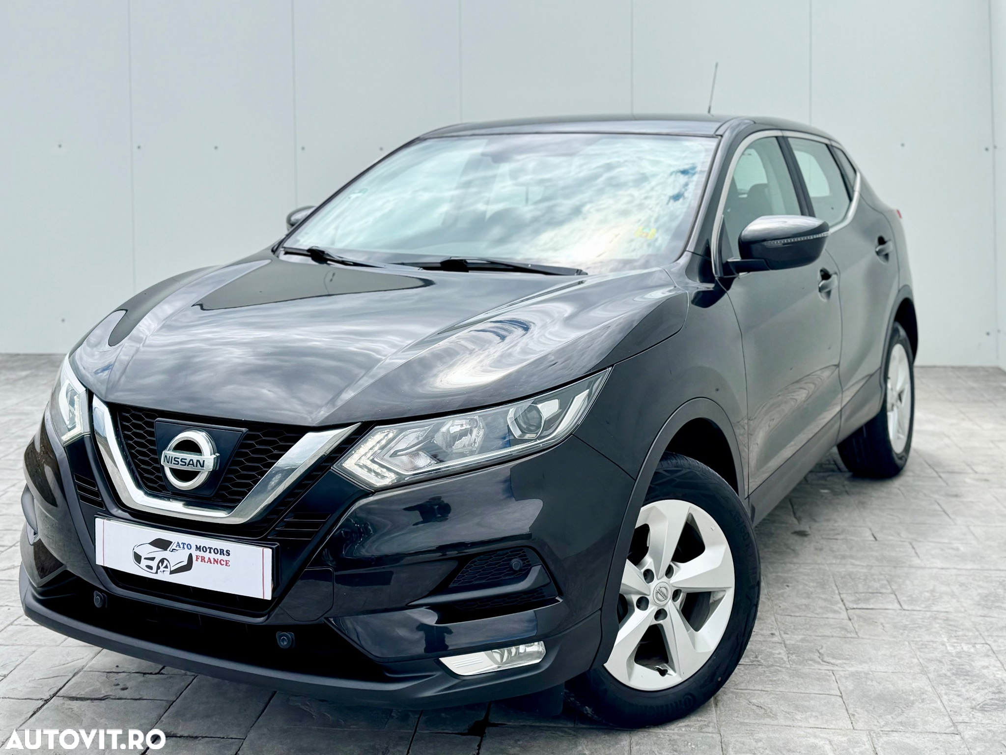 Nissan Qashqai 1.6 DCI N-Connecta - 10