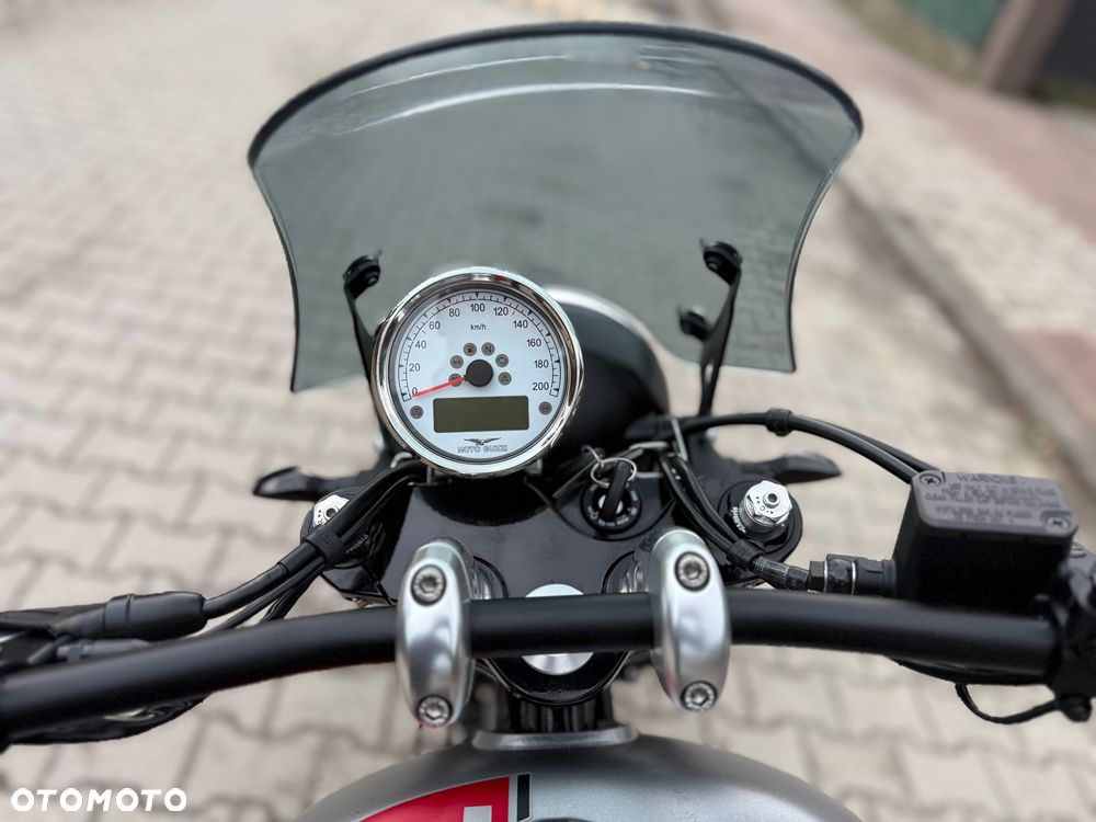 Moto Guzzi V9 - 27