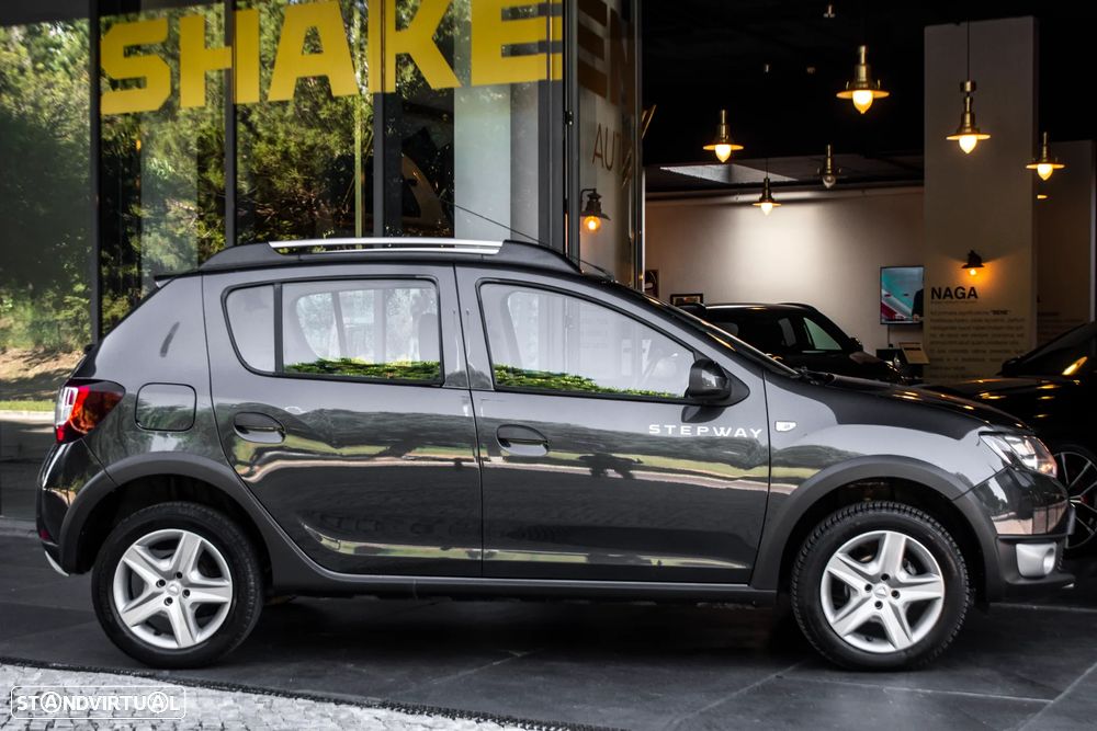 Dacia Sandero 1.5 dCi Stepway - 5
