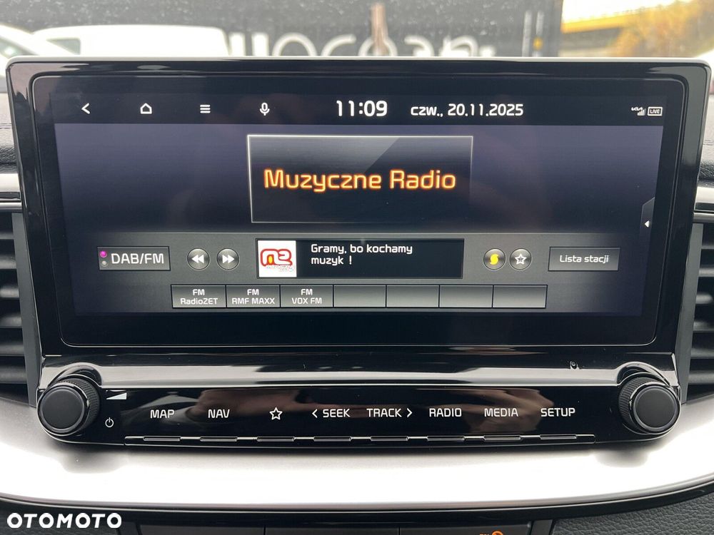 Kia Ceed - 21
