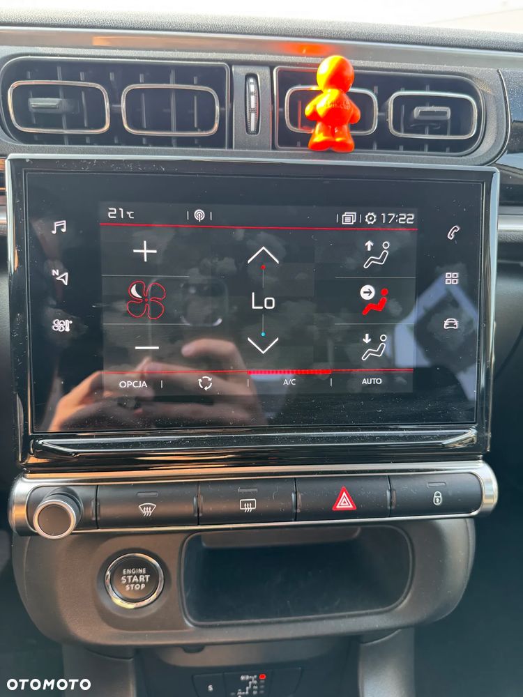 Citroën C3 1.2 PureTech Shine EAT6 - 17