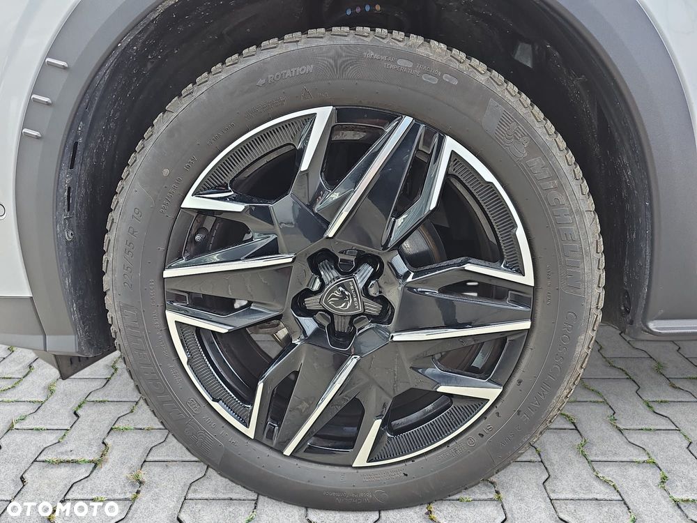 Peugeot 3008 1.2 PureTech mHEV GT S&S e-DCS6 - 9