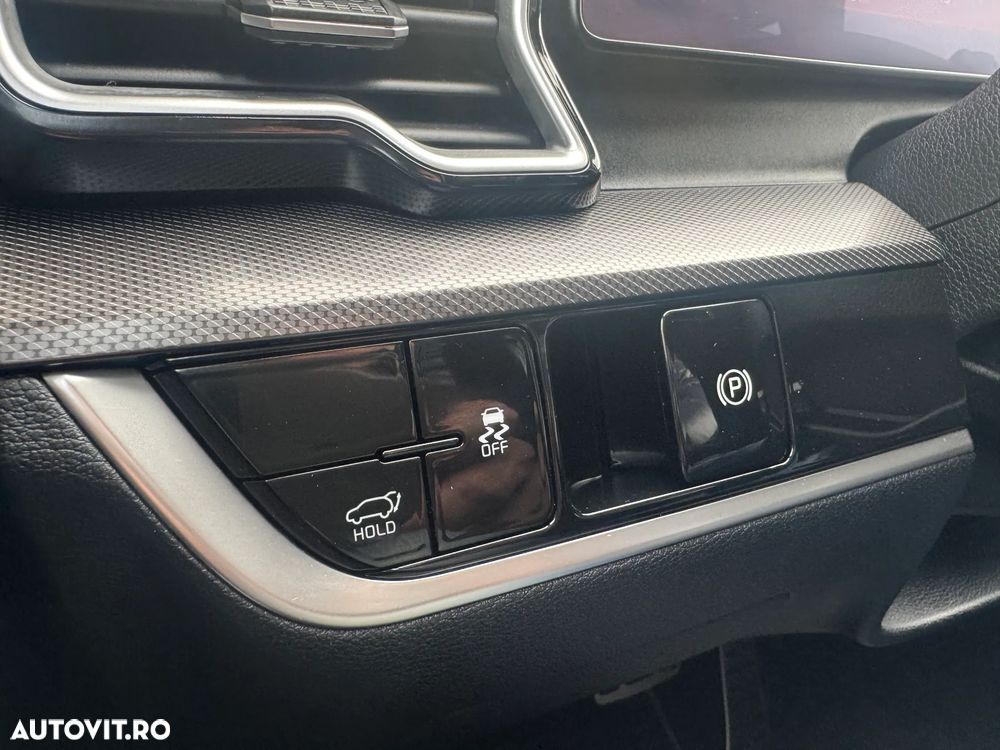 Kia Sportage 1.6 DSL 7DCT HP 4x2 GT Line - 13