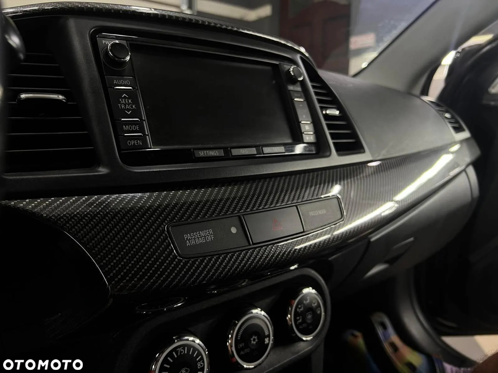Mitsubishi Lancer Evolution GSR - 6