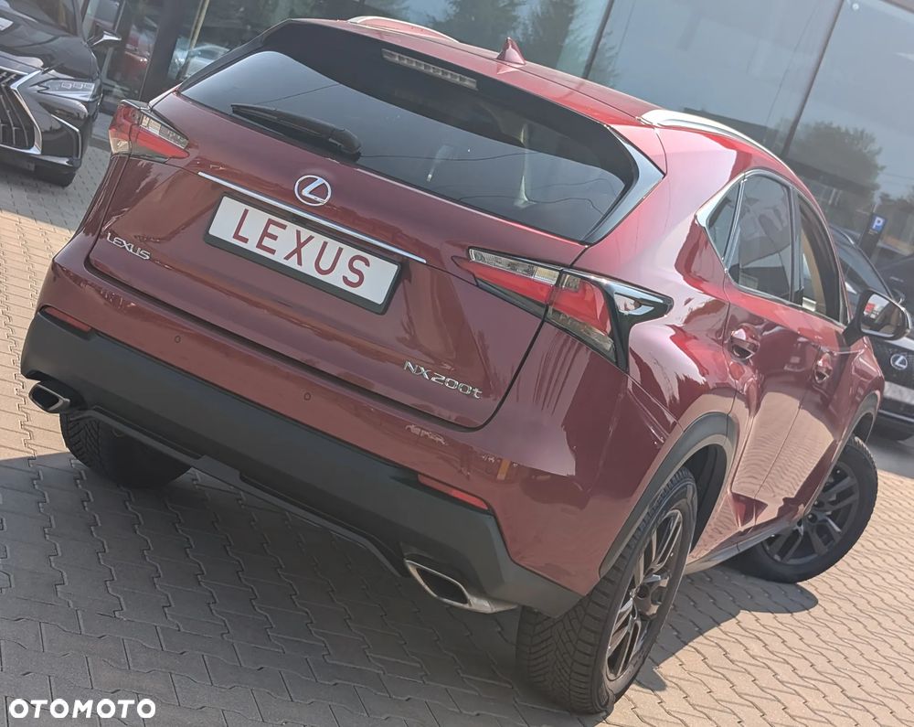 Lexus NX 200t AWD Luxury Line - 34