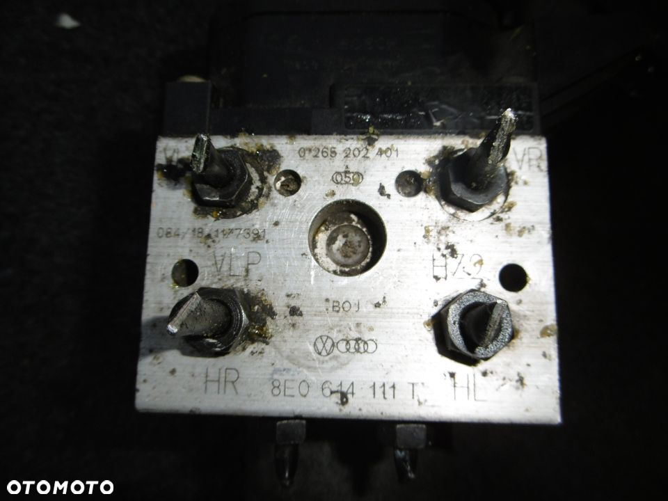 Pompa ABS Audi Passat  8E0614111T - 2