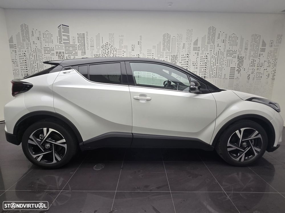 Toyota C-HR - 16