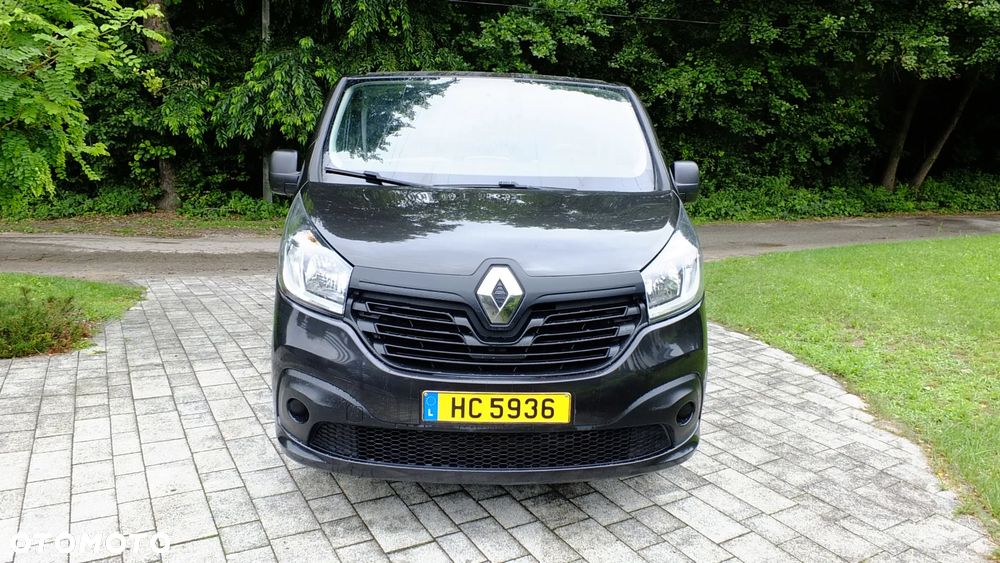 Renault Trafic - 2