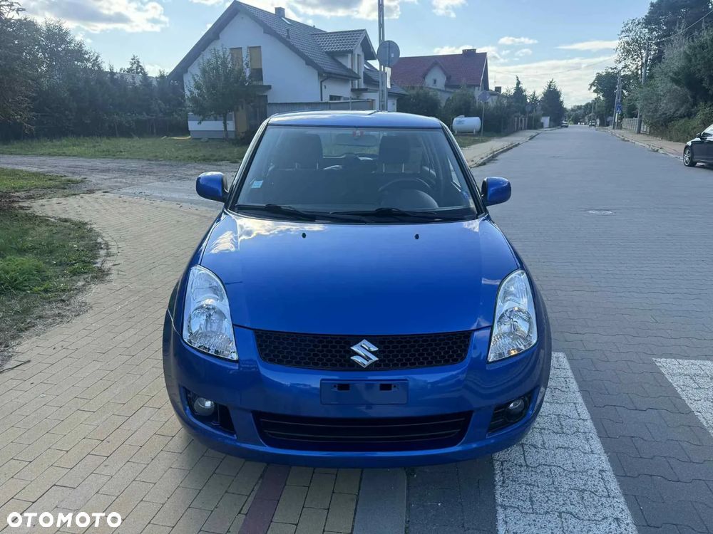 Suzuki Swift 1.3 GS / Premium 4WD - 2