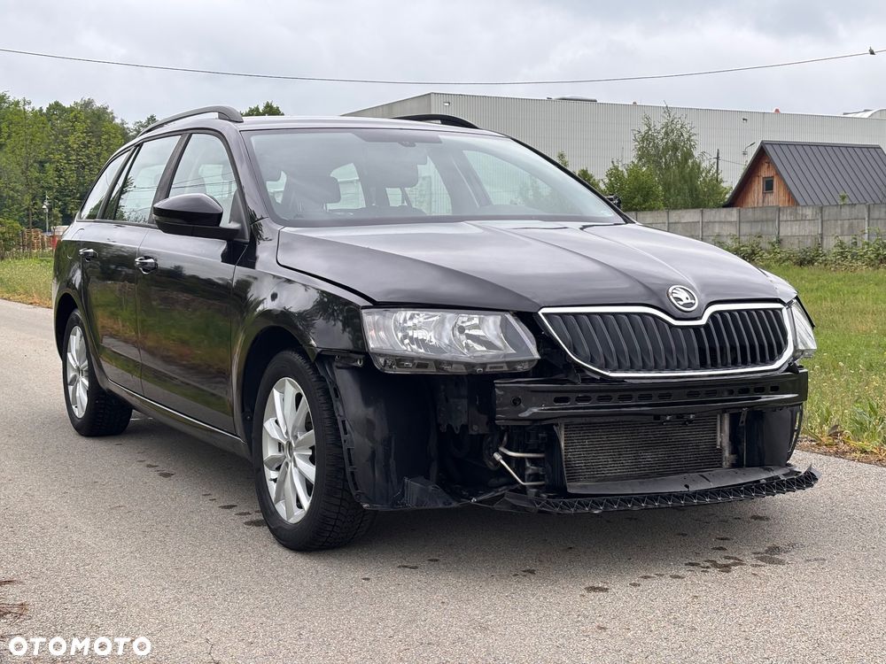 Skoda Octavia 1.6 TDI DPF DSG Ambition - 5