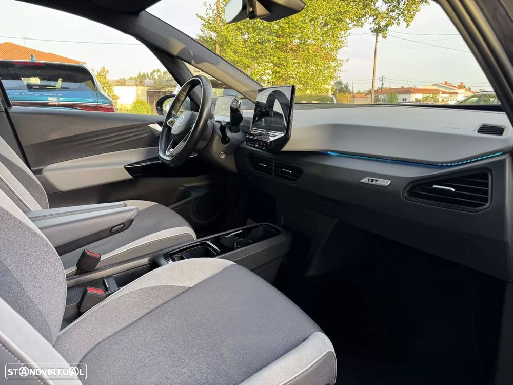 VW ID.3 58 kWh 1st - 17