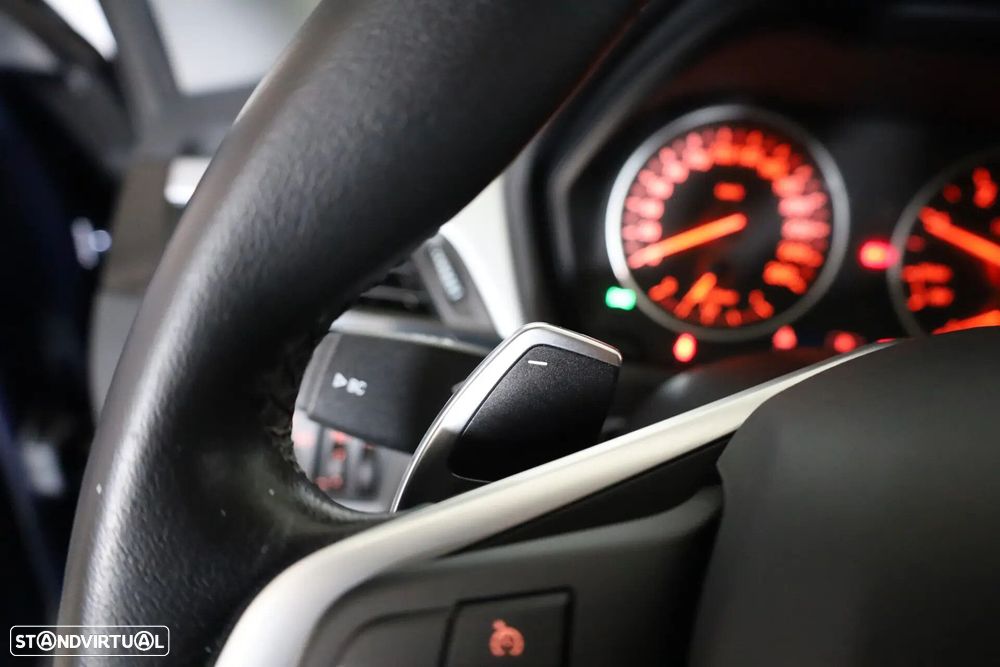 BMW X1 18 d sDrive Auto Advantage - 34