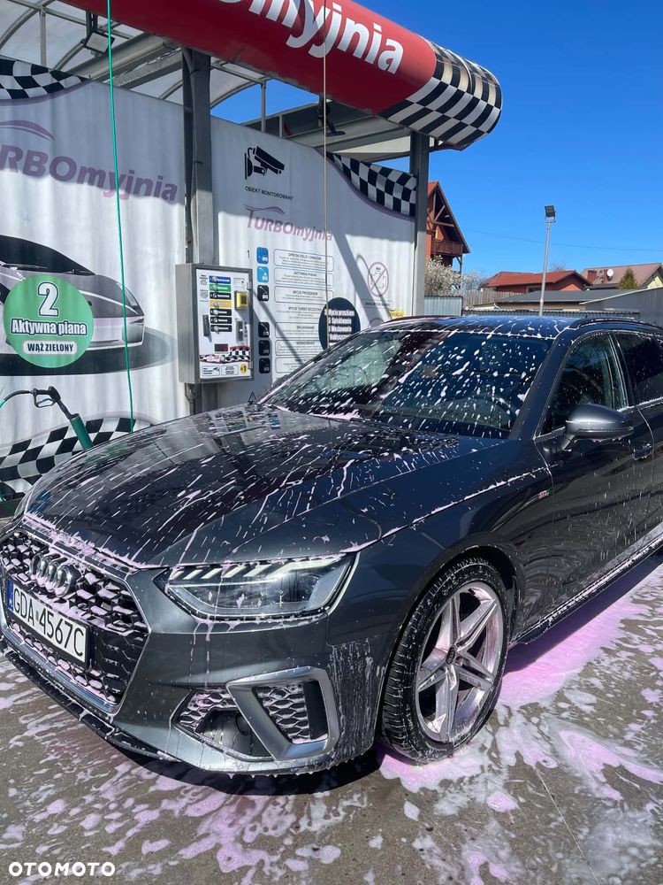 Audi A4 Avant 2.0 TDI Sport S tronic - 3