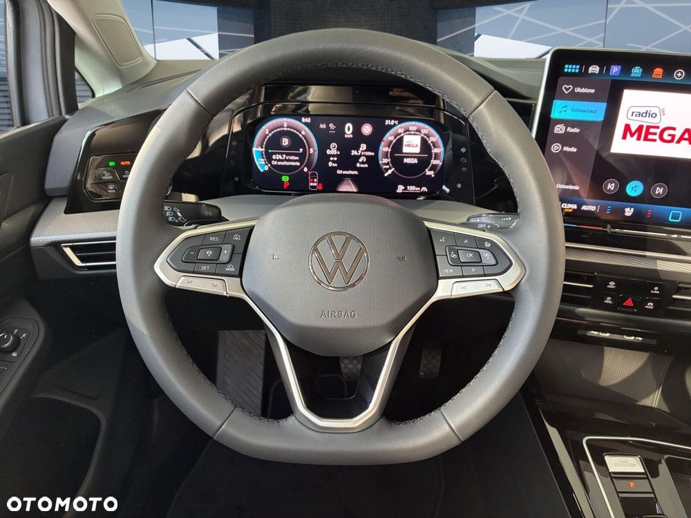 Volkswagen Golf Variant - 13