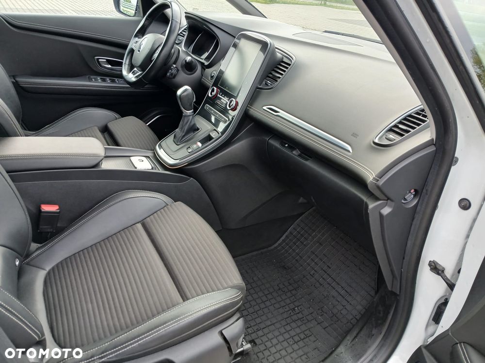 Renault Scenic ENERGY dCi 160 EDC BOSE EDITION - 11