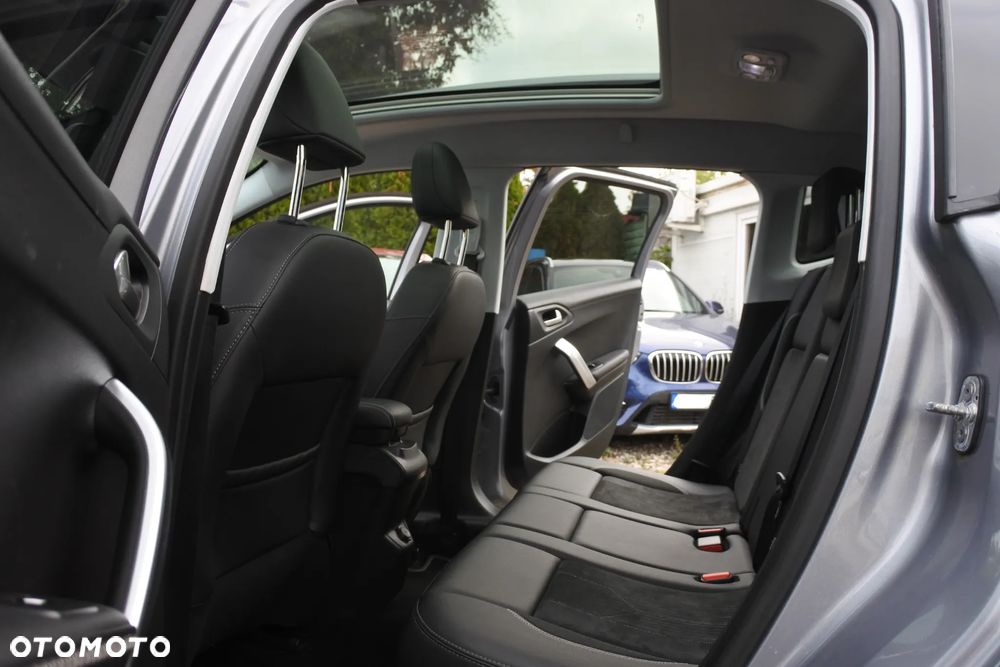 Peugeot 2008 PureTech 110 Stop&Start EAT6 Allure - 9