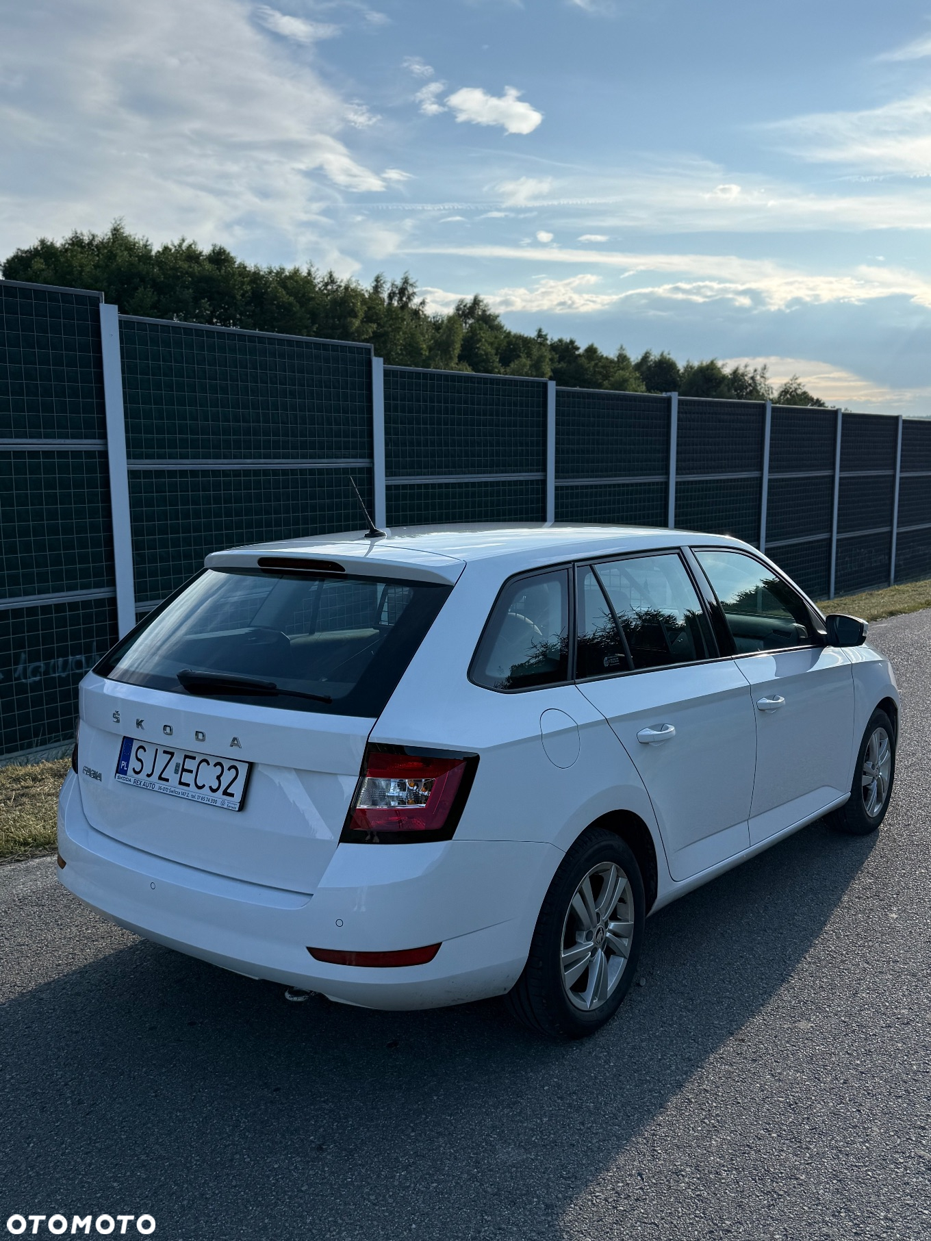Skoda Fabia 1.0 TSI Ambition - 10