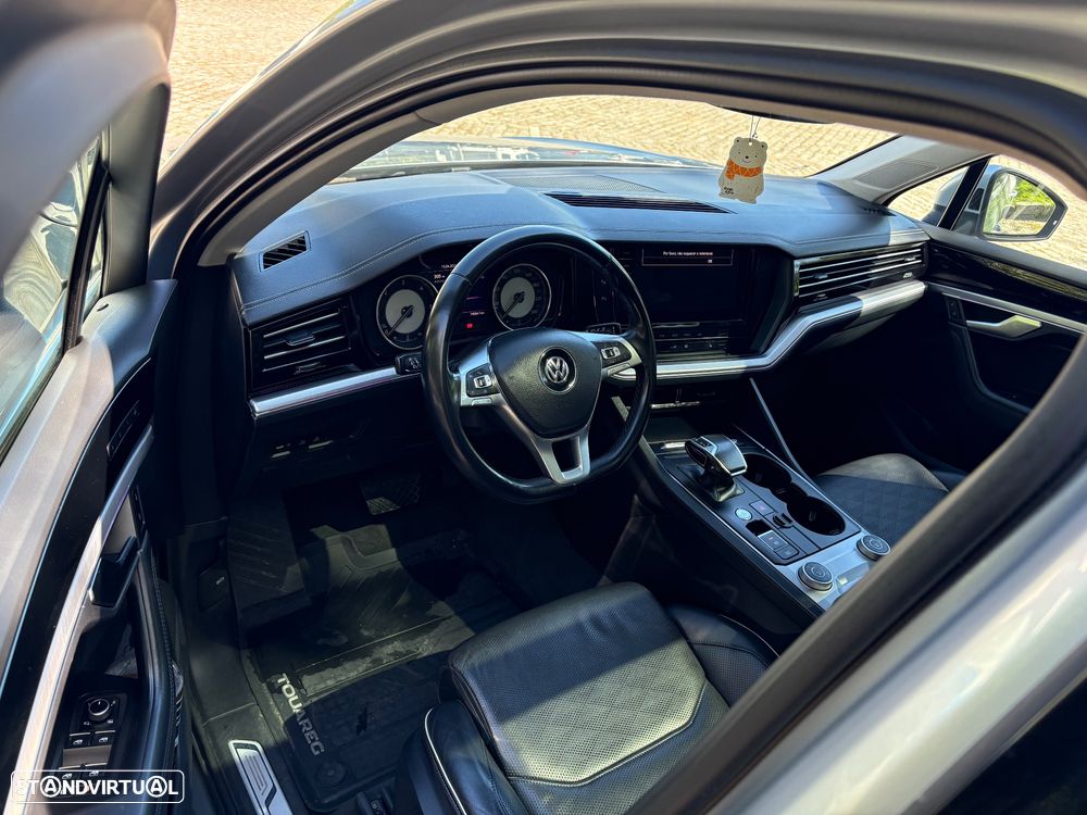 VW Touareg 3.0 TDI V6 Elegance Plus - 5