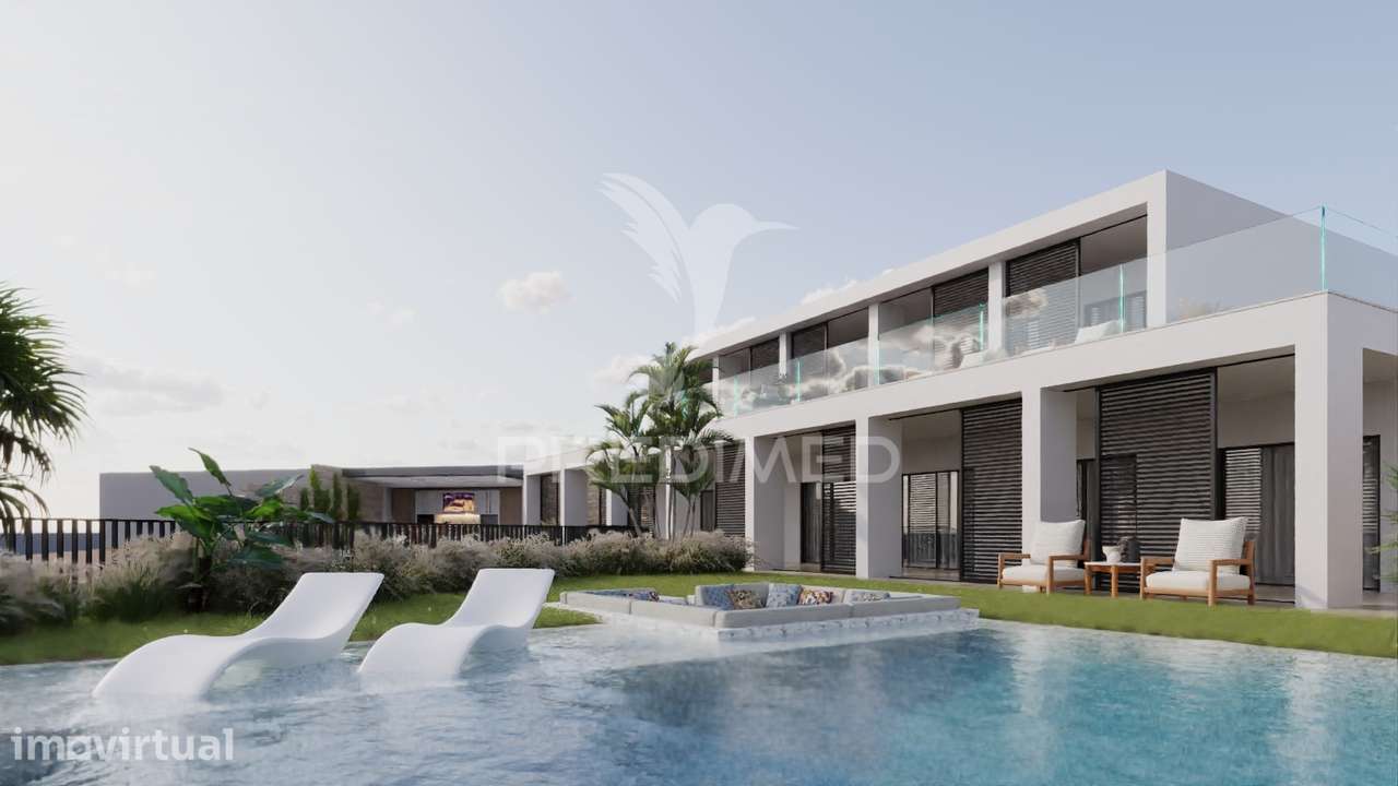 EXCLUSIVA MORADIA DE LUXO T4 COM PISCINA INFINITA E VISTA DESLUMBRA... - Grande imagem: 4/30