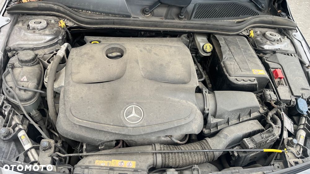 Mercedes-Benz Klasa A 250 4-Matic AMG Line - 16