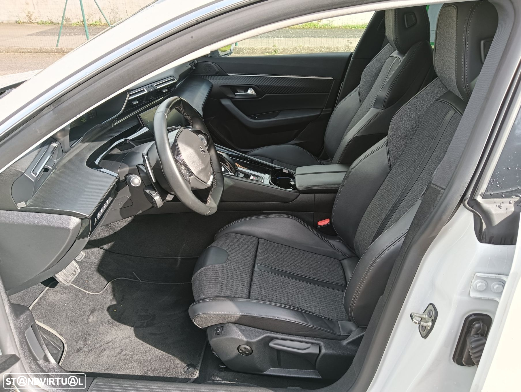 Peugeot 508 SW 1.6 Hybrid Allure Pack e-EAT8 - 8