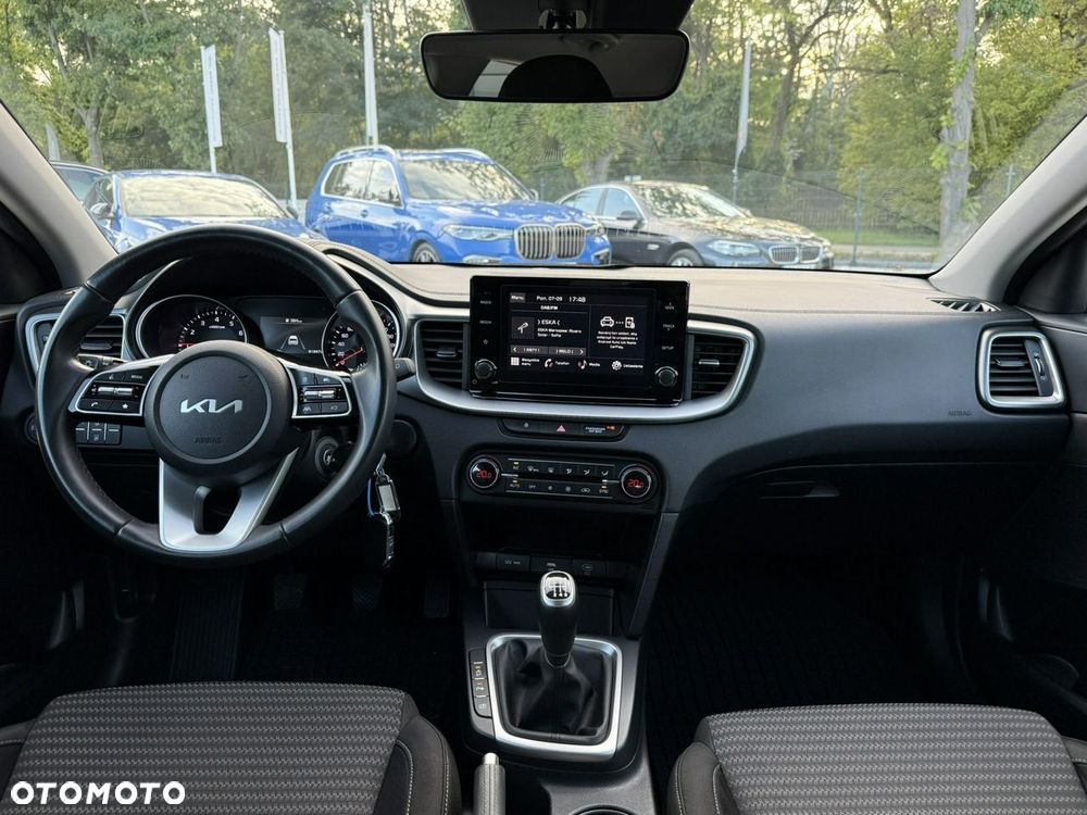 Kia Ceed - 19