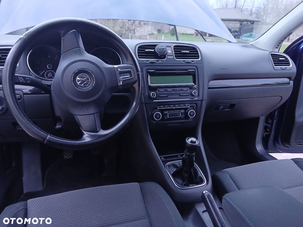 Volkswagen Golf - 19