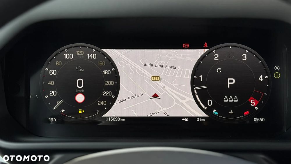 Land Rover Defender - 14