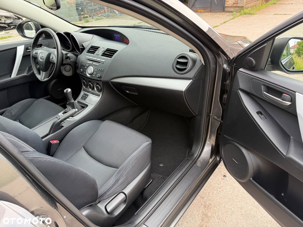 Mazda 3 2.0 Sport - 10