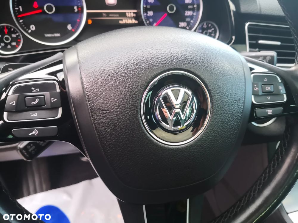 Volkswagen Touareg 4.2 V8 TDI DPF Automatik Exclusive - 19