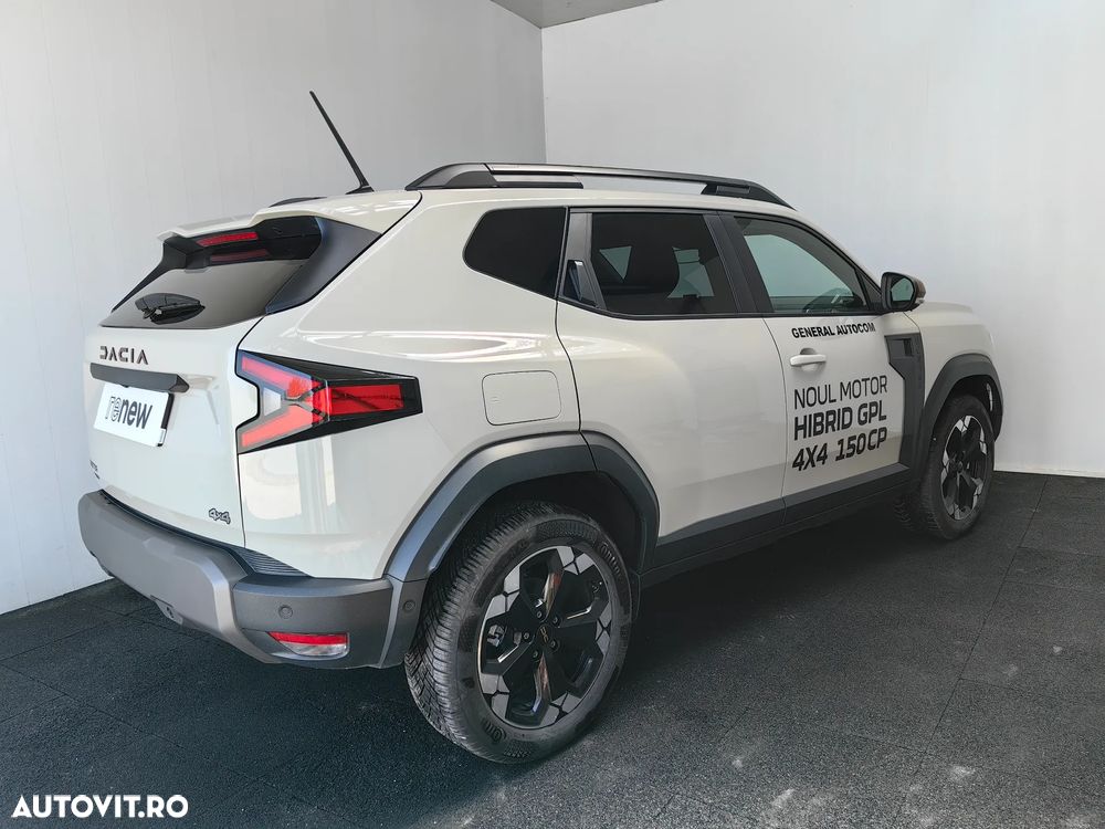 Dacia Duster Hybrid-G 150 4x4 Extreme - 3